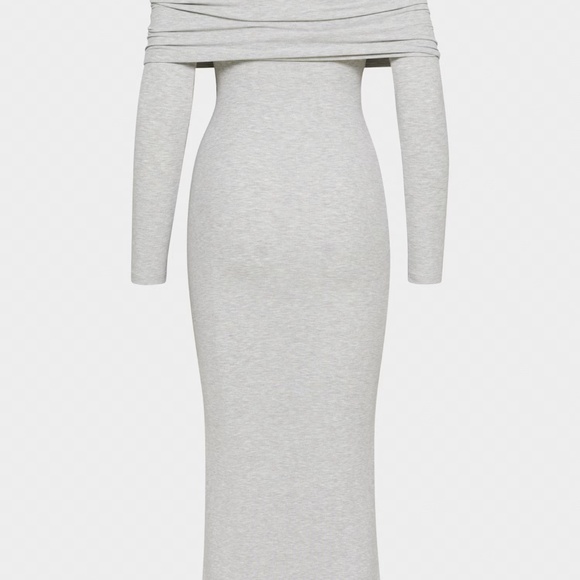 Aritzia ribbed off-shoulder long sleeve dress – Heather Chrome (XS) - Picture 12 of 13